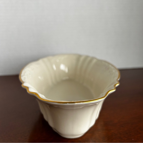 Vintage Lenox 8 3/4" China Harvest Server Bowl - Picture 5 of 9